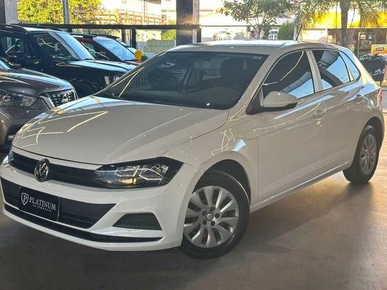VOLKSWAGEN POLO 1.0 MPI TOTAL FLEX MANUAL VOLKSWAGEN POLO 1.0 MPI TOTAL FLEX MANUAL